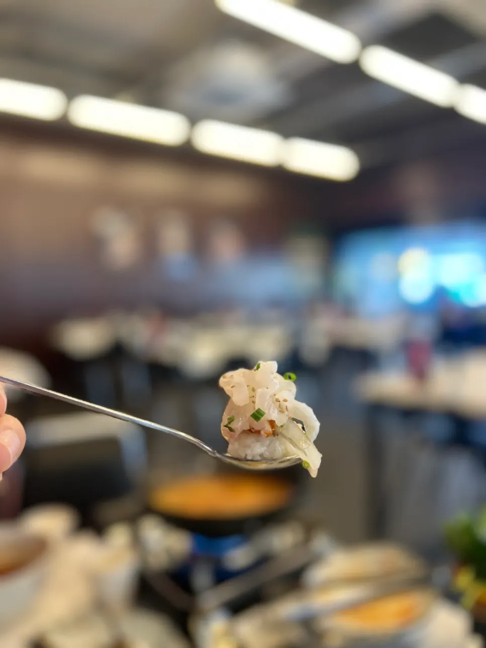 맛 없으면 100% 환불 안내판