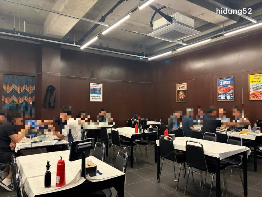 테이블 간격이 넓은 황금회포차 월산점 좌석