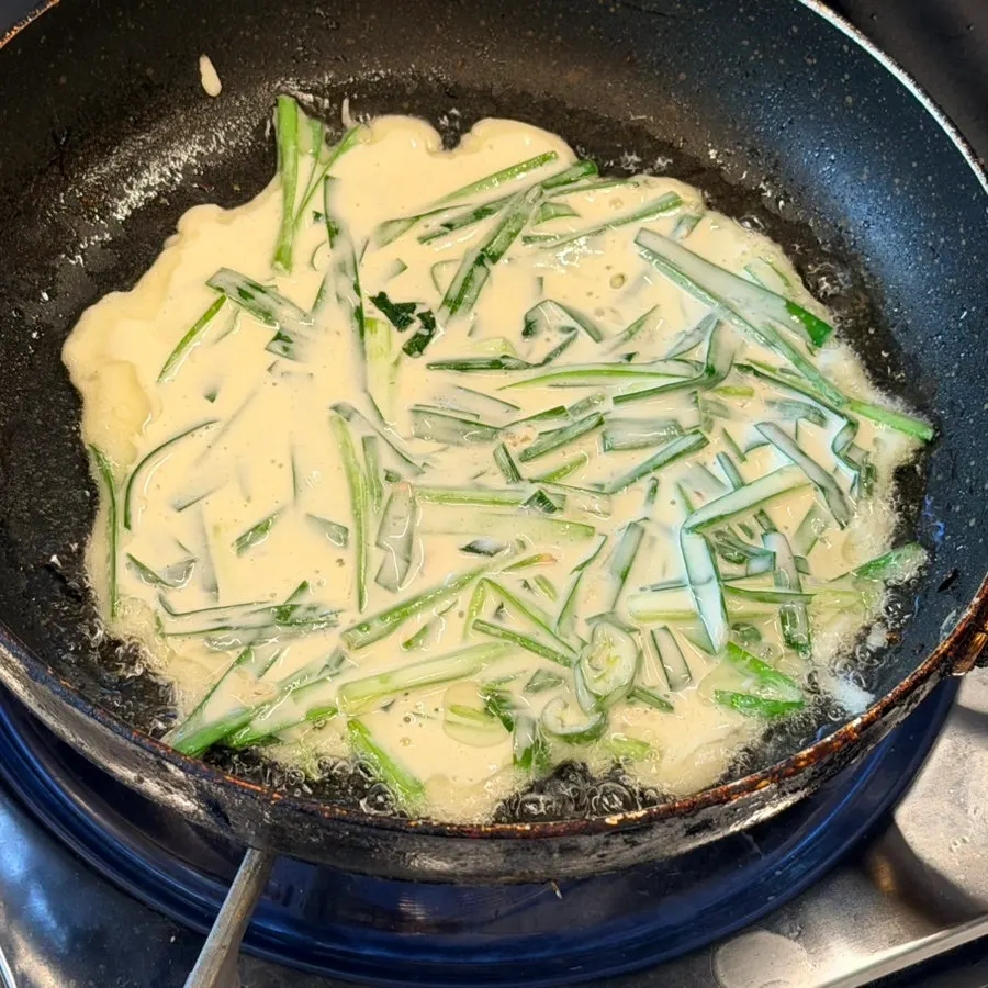 Crispy, well-cooked self-serve pancake