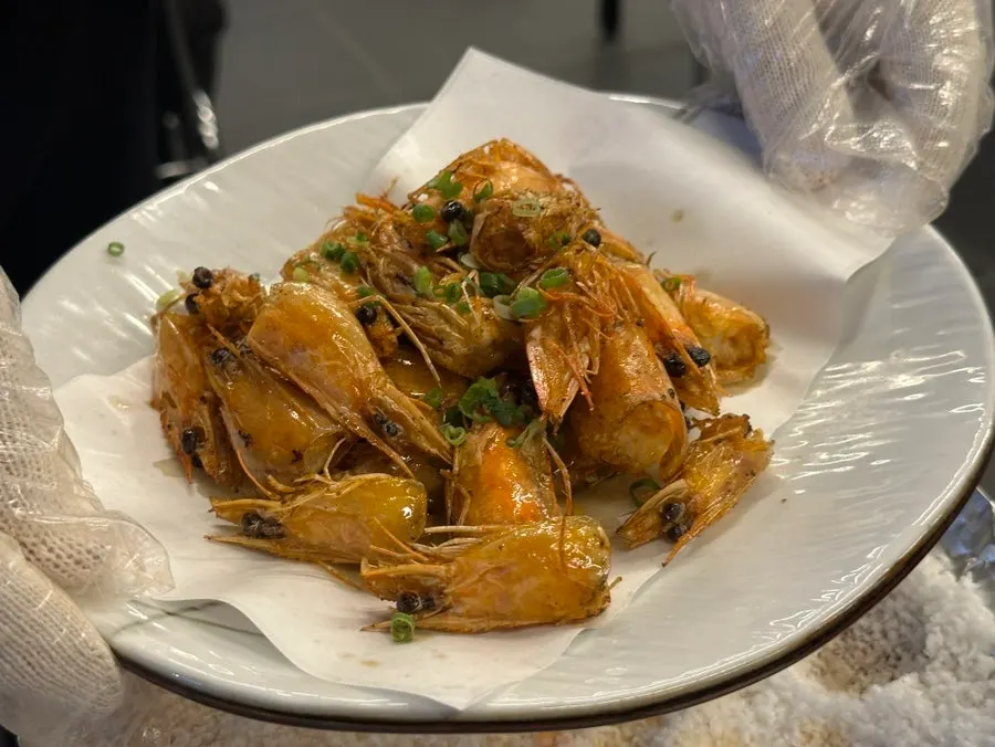 Crispy butter-grilled shrimp heads