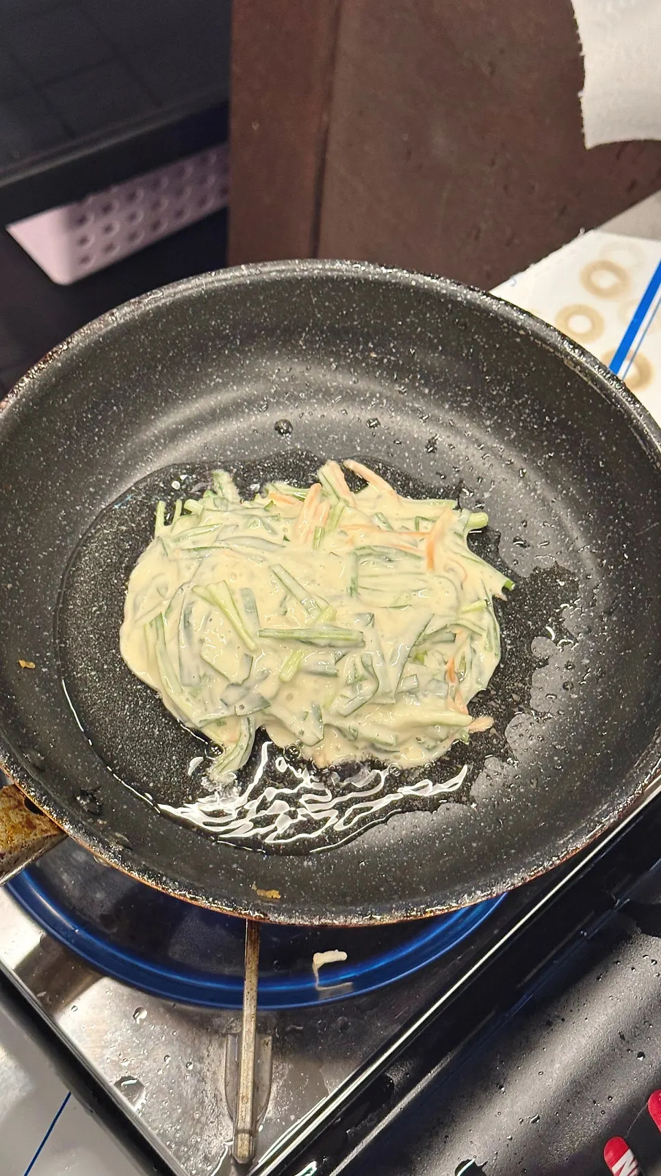 Pajeon being self-grilled