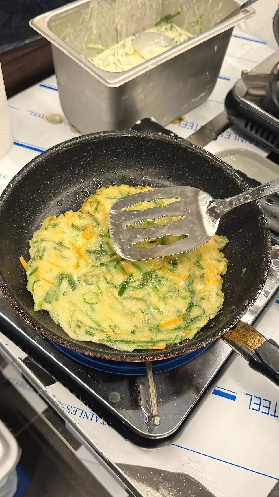 Pajeon packed with scallions