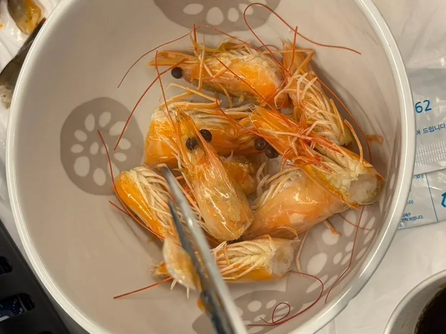 셀프로 만든 부침개 한 접시
