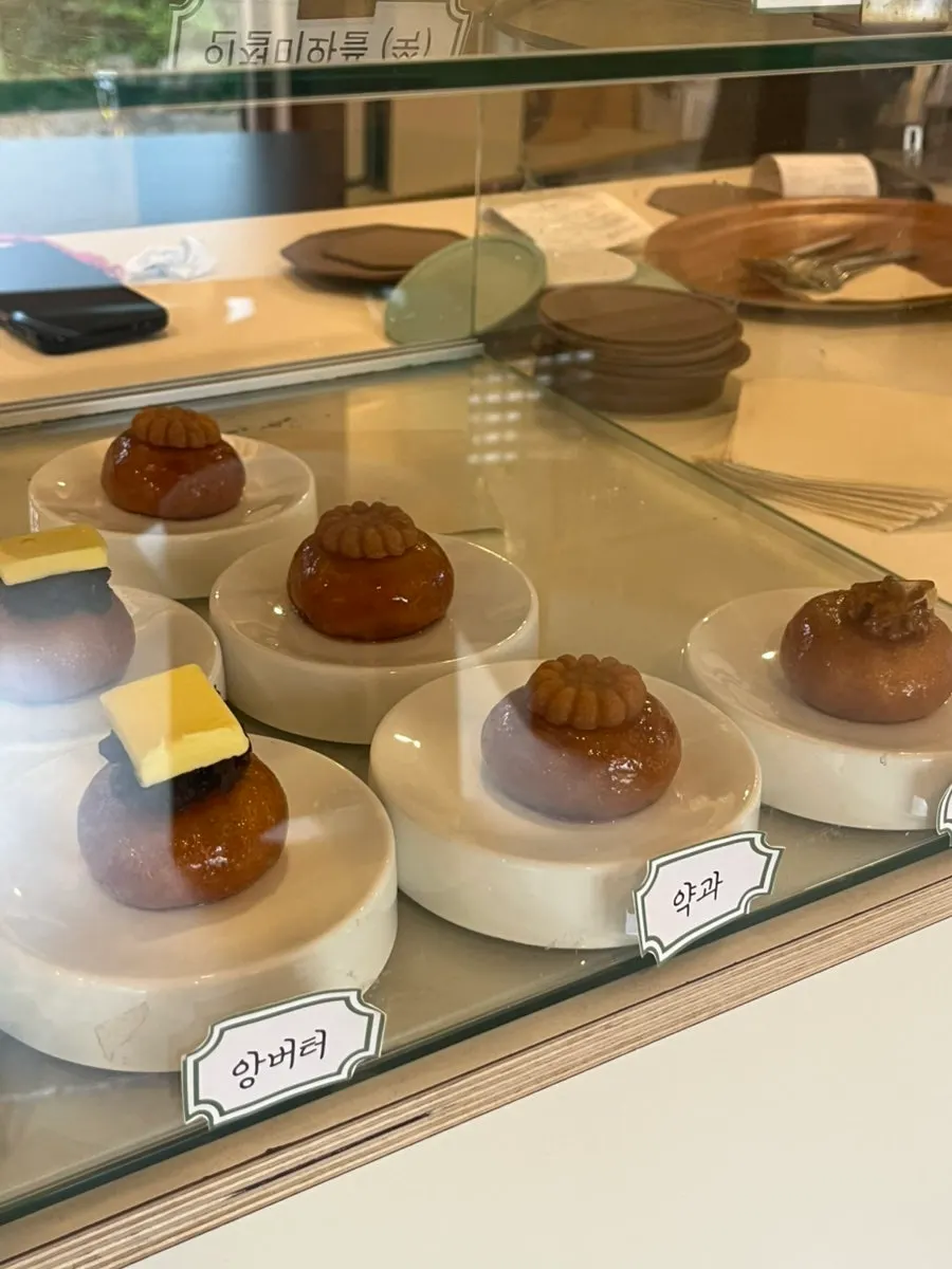 Gaeseong juak in various flavors at Hoyang Horim