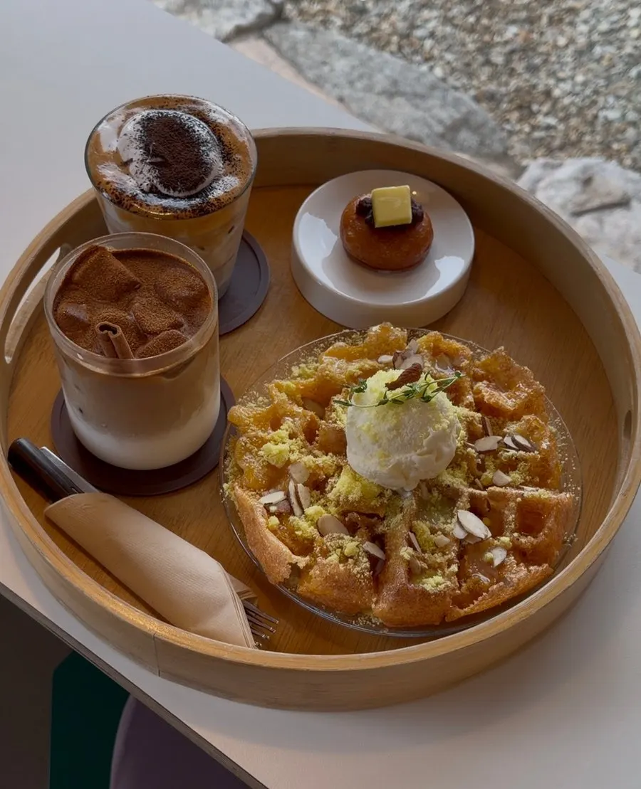 Gaeseongjuak and latte main menu