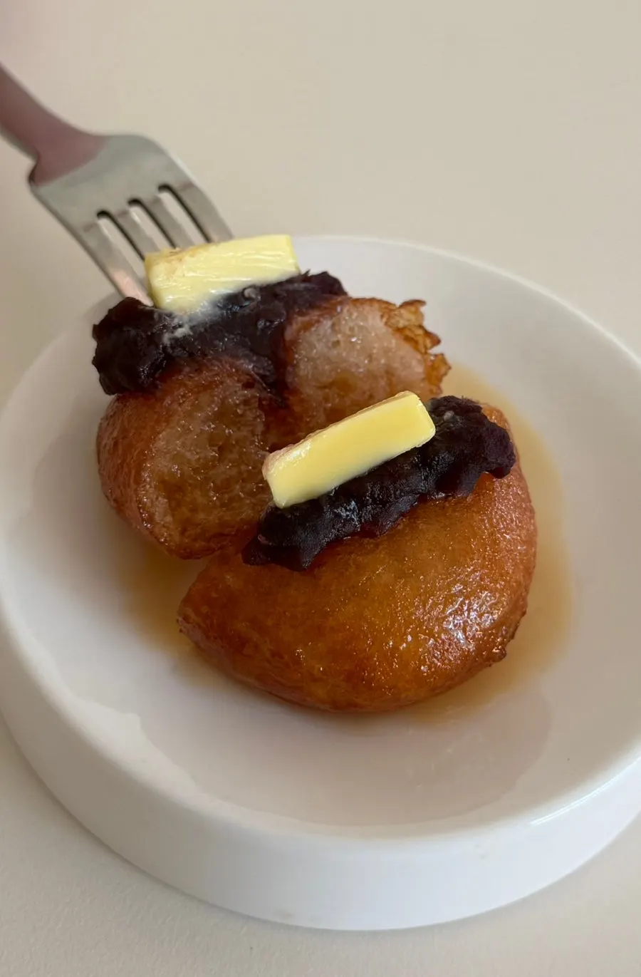 Ang-butter gaeseongjuak dessert