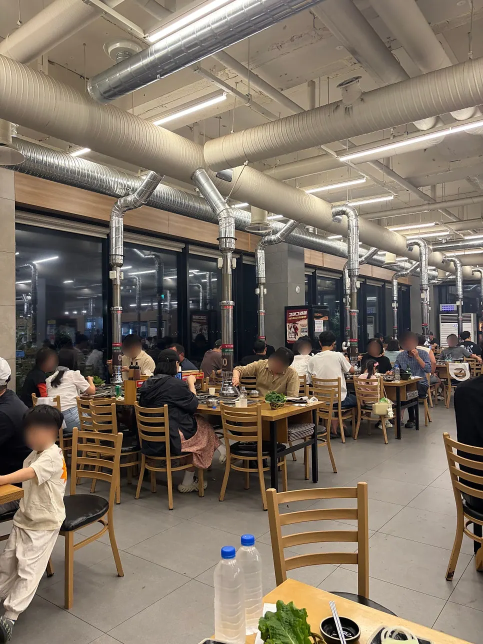 First-floor seating after paying