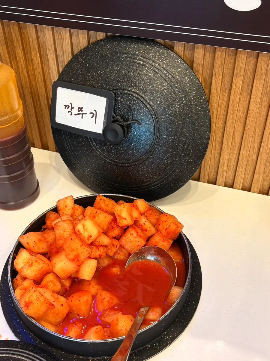찰밥과 김, 새우젓 기본 반찬