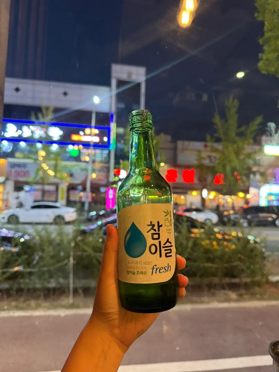 숟가락으로 떠낸 푸딩계란찜