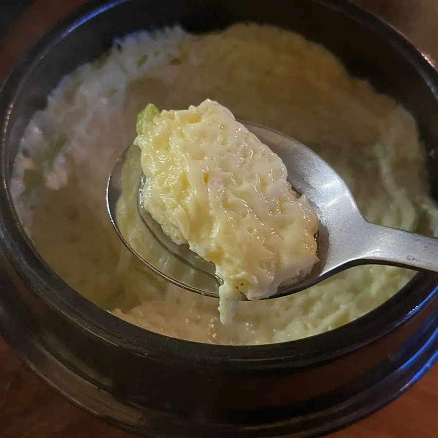 서비스로 나온 부드러운 계란찜