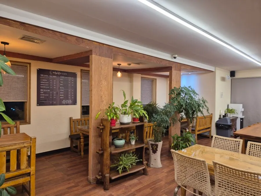 Interior of the second-floor café at Maehwa Gondeurebap