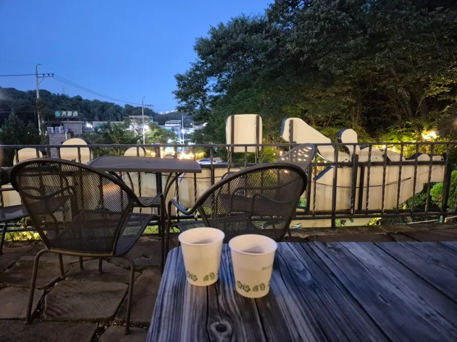 Terrace space where you can enjoy a coffee