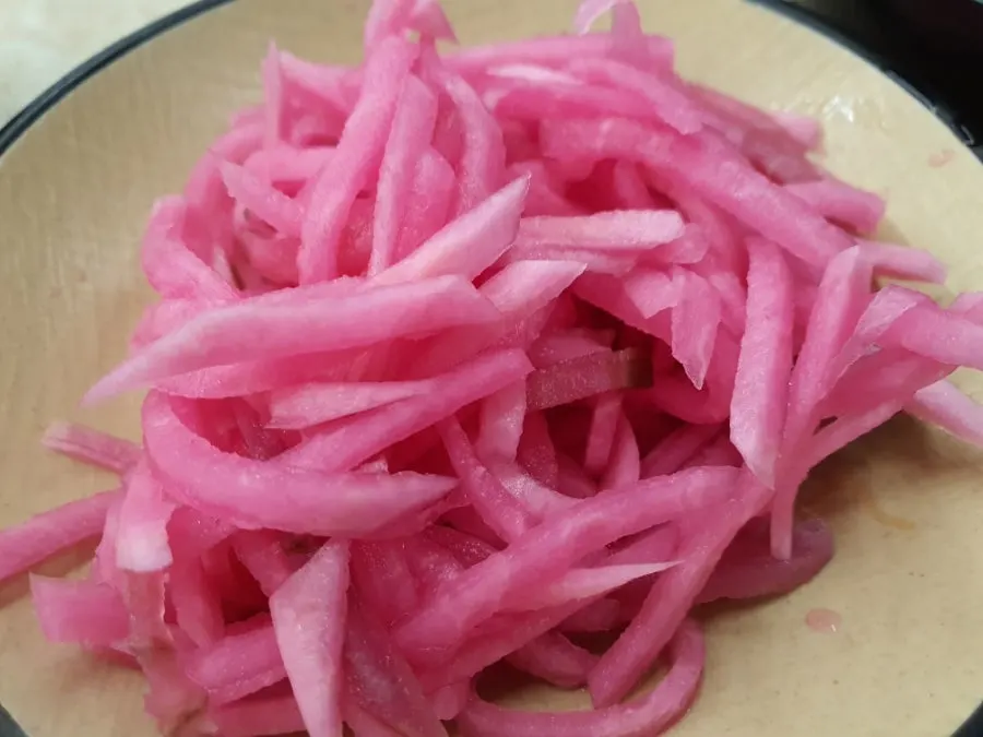 Guarnición de rábano al limón