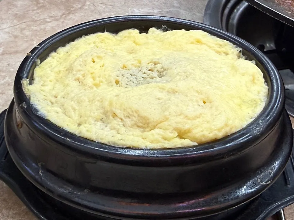 Steamed egg served as a free side
