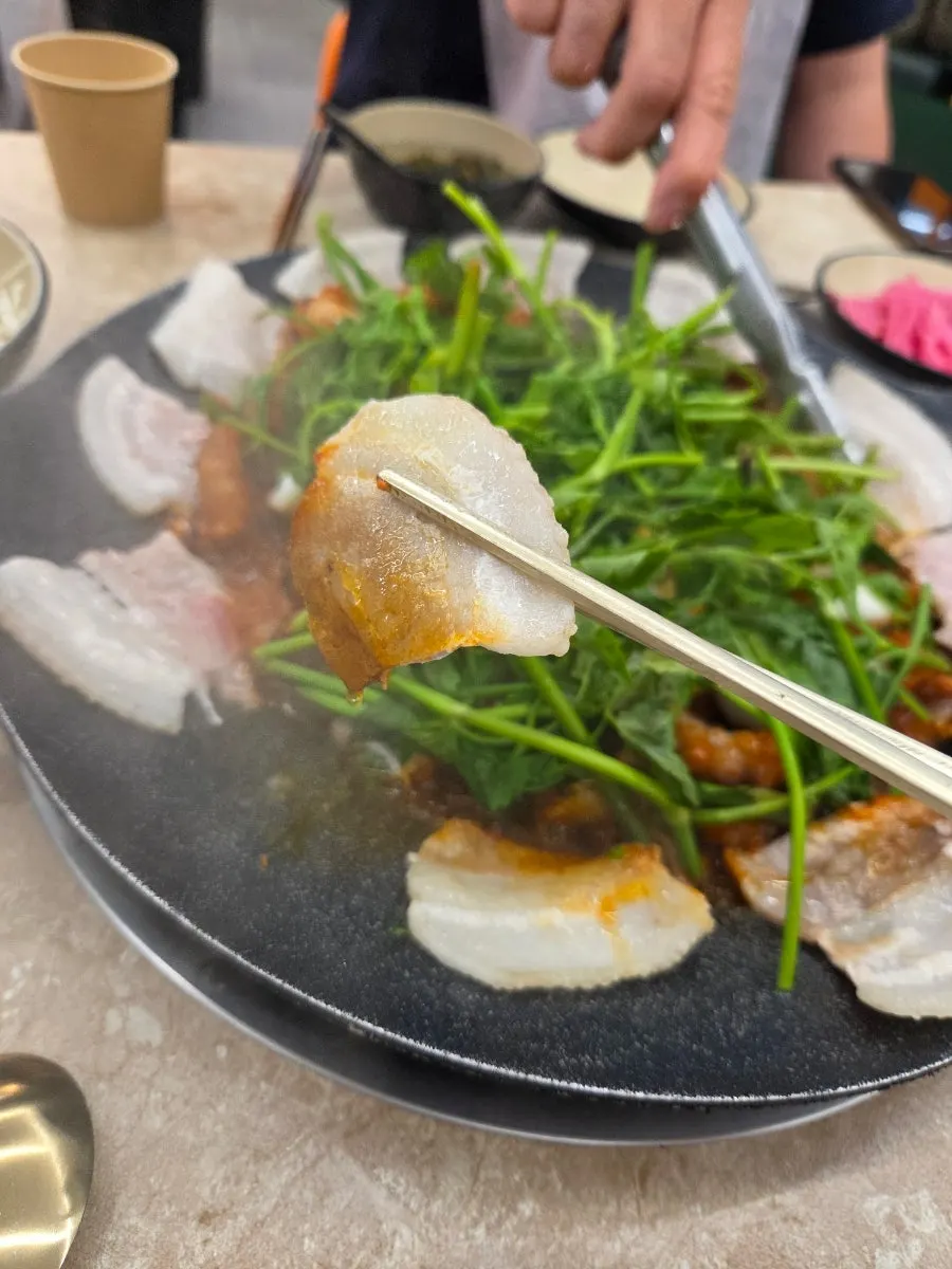 부드러운 계란찜과 쭈꾸미 상차림