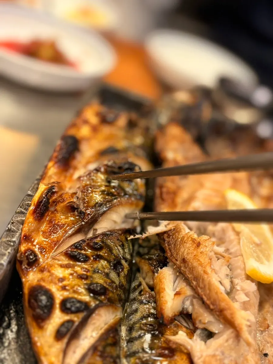 두툼하게 발라낸 생선 살