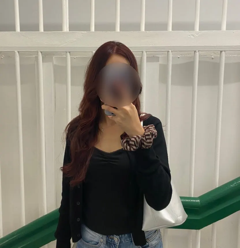 Photo taken in front of the stairwell mirror after the dye job