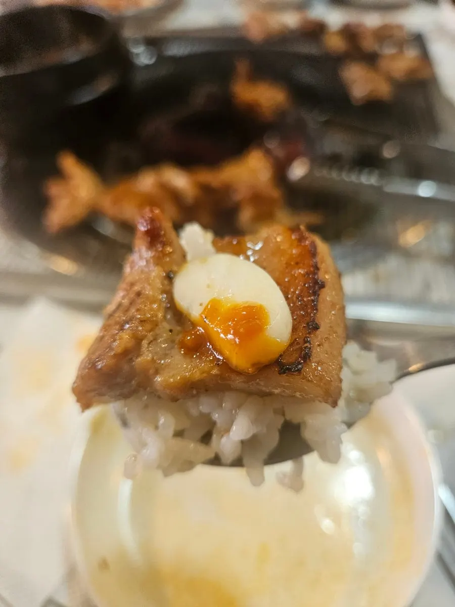 고기가 들어간 서비스 우거지탕