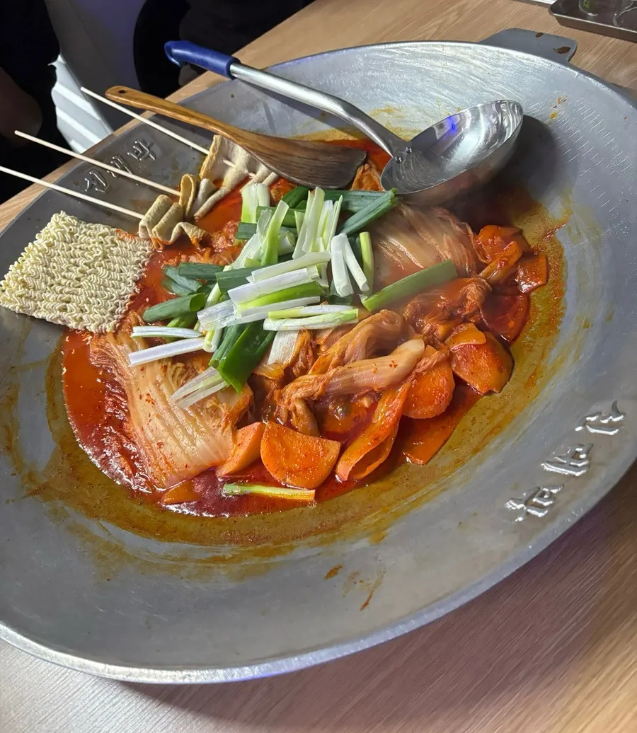 Added fish cake skewer and ramyeon noodles