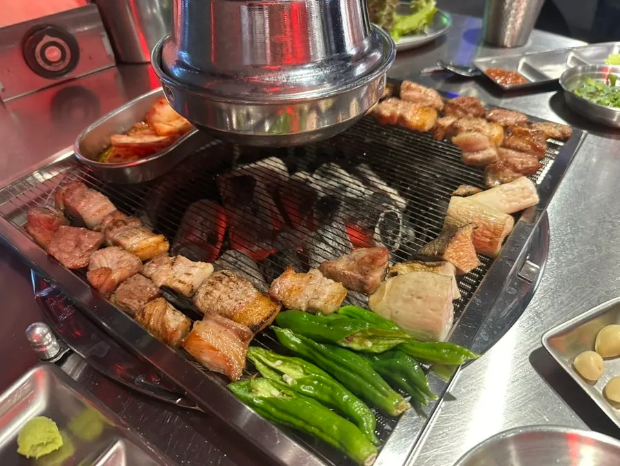 고기가 들어간 김치찌개