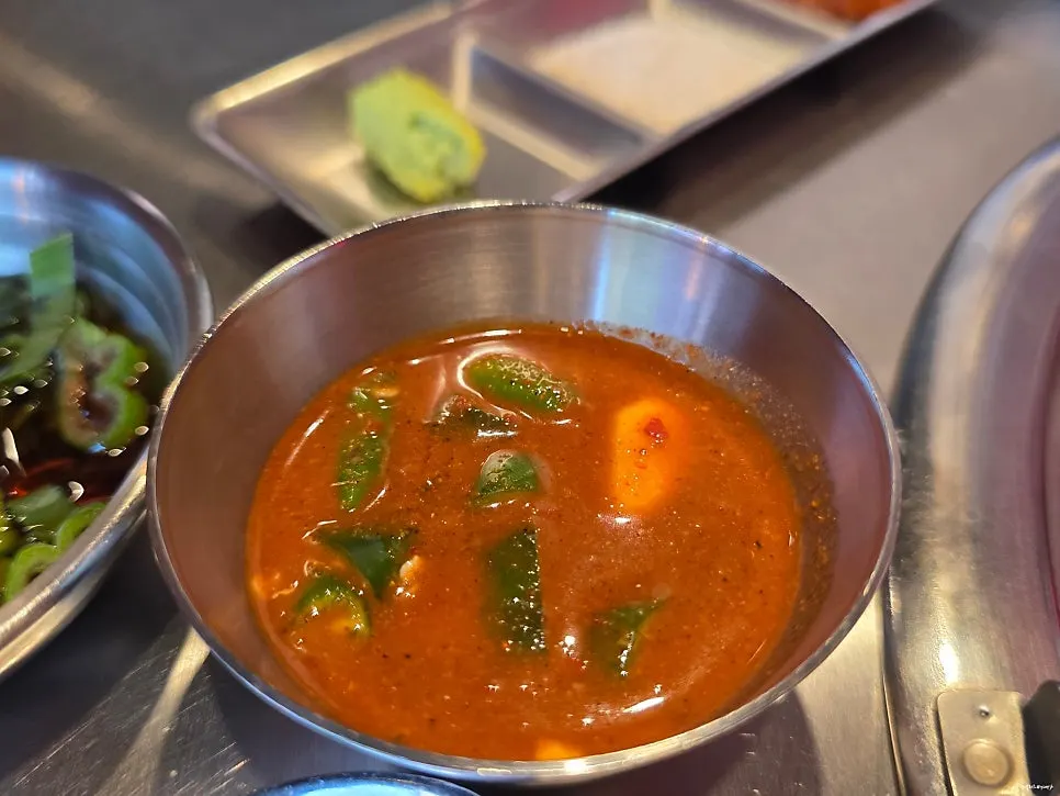 삼목집 김치 반찬