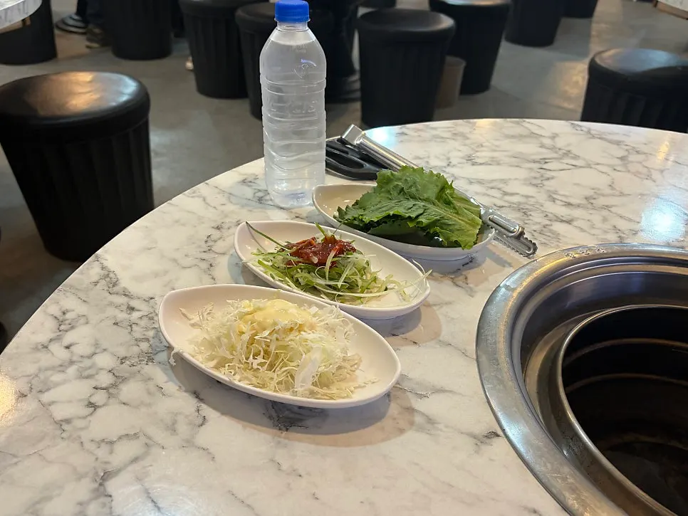 Ssam vegetables and side dishes for ribs