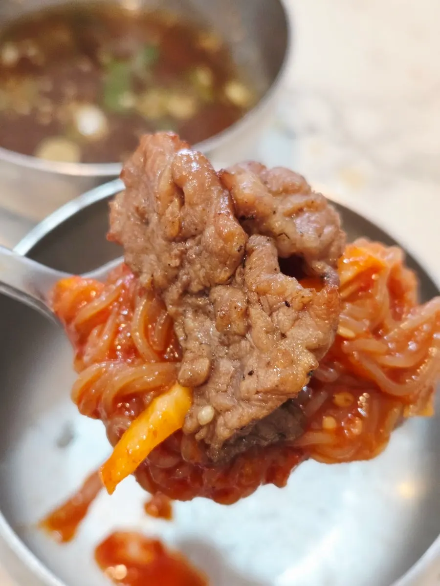 비빔냉면과 갈비 조합