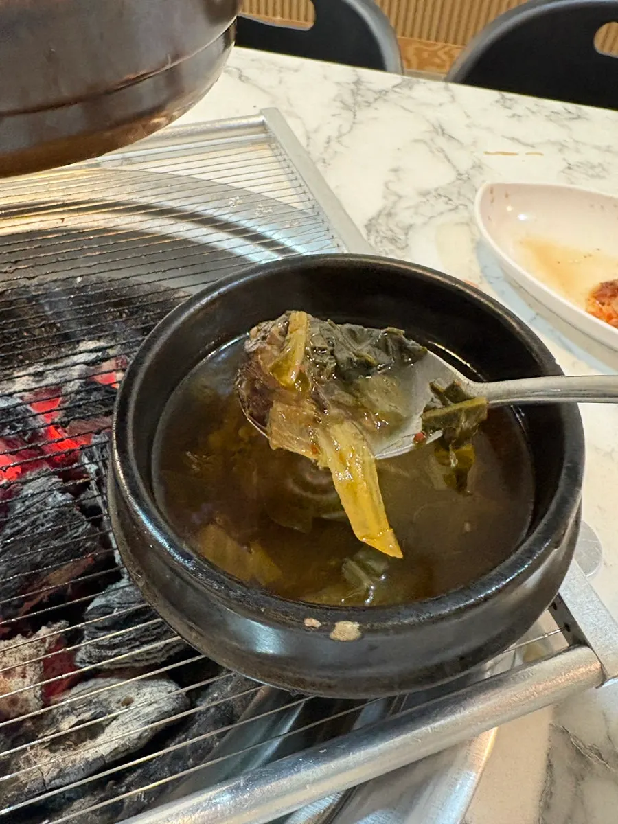 숯불에 구워지는 돼지갈비