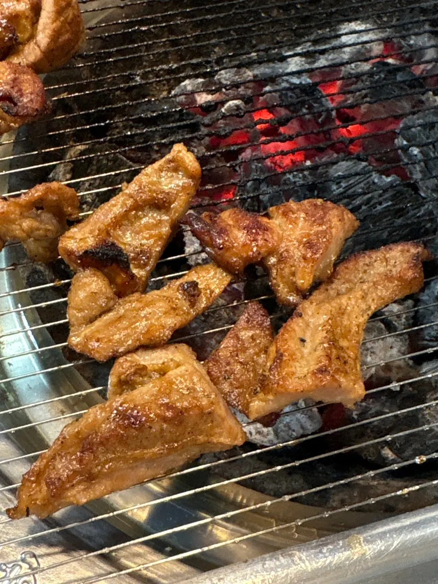 불향이 밴 돼지갈비 구이