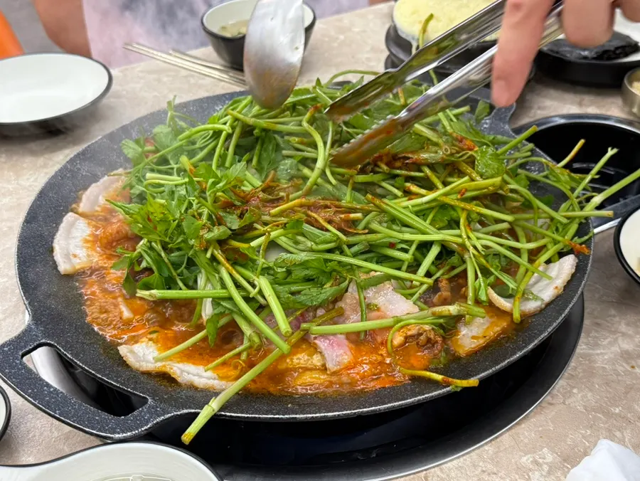 Staff cooking iron-plate jjukumi