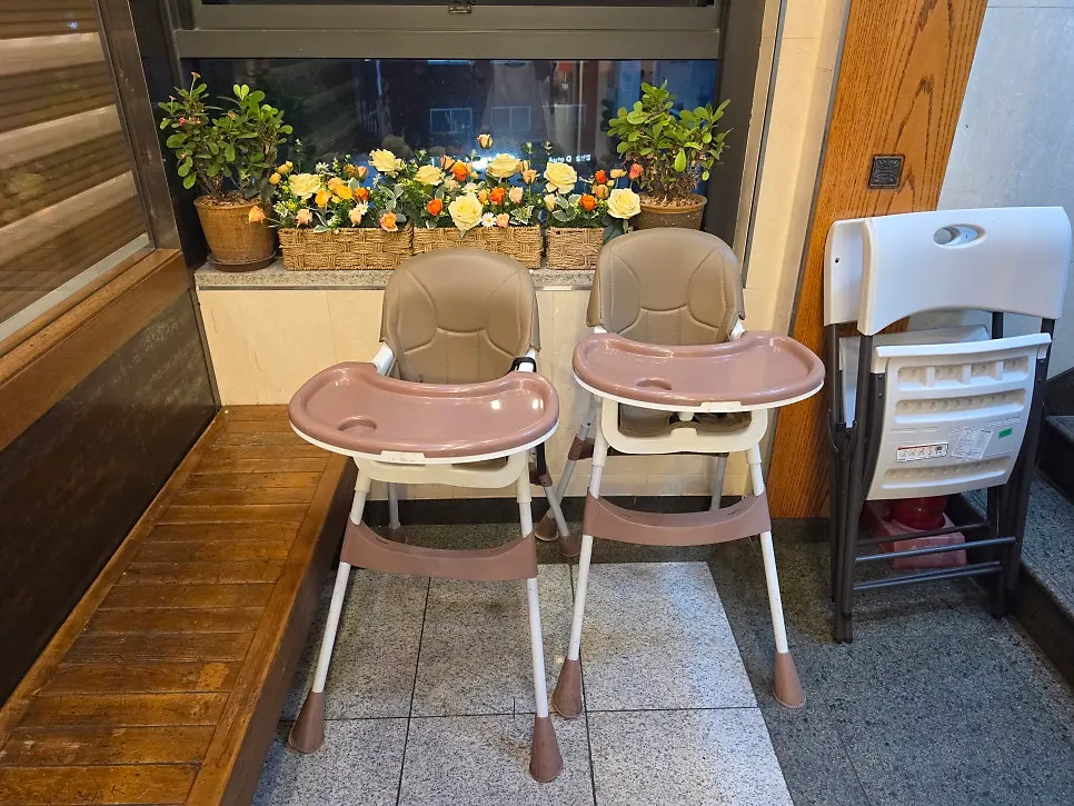 A family dining together in the restaurant seating