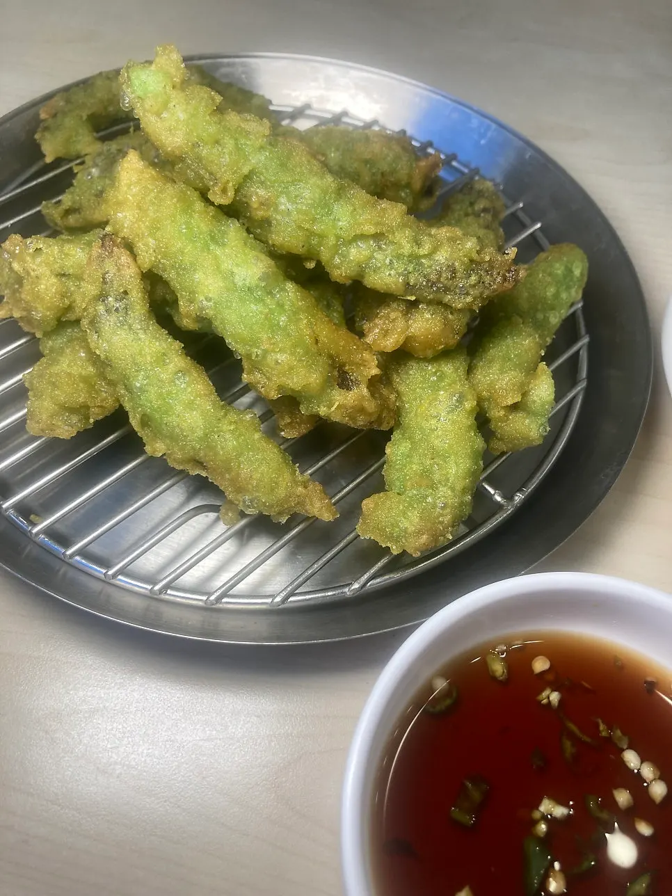 A bowl of spicy chueotang