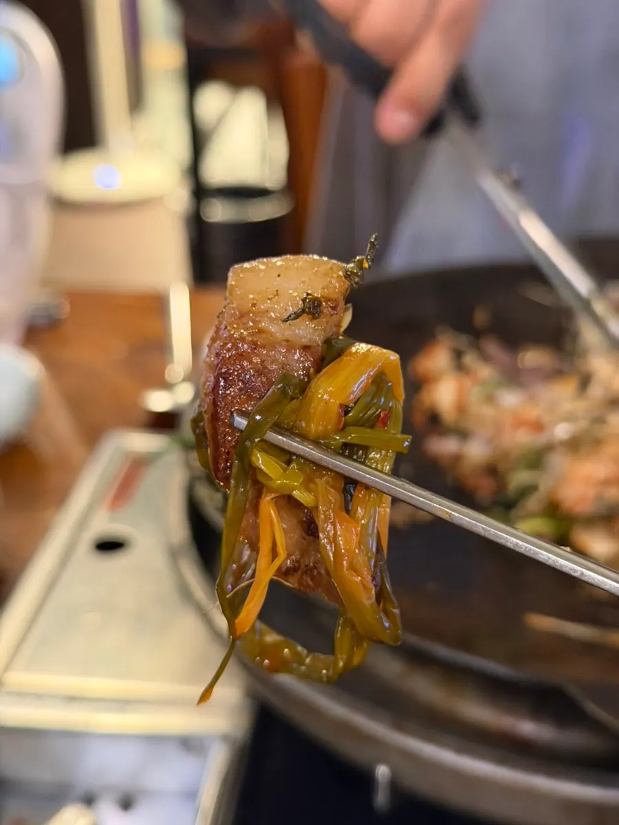 Jeju samgyeopsal topped with gatkimchi
