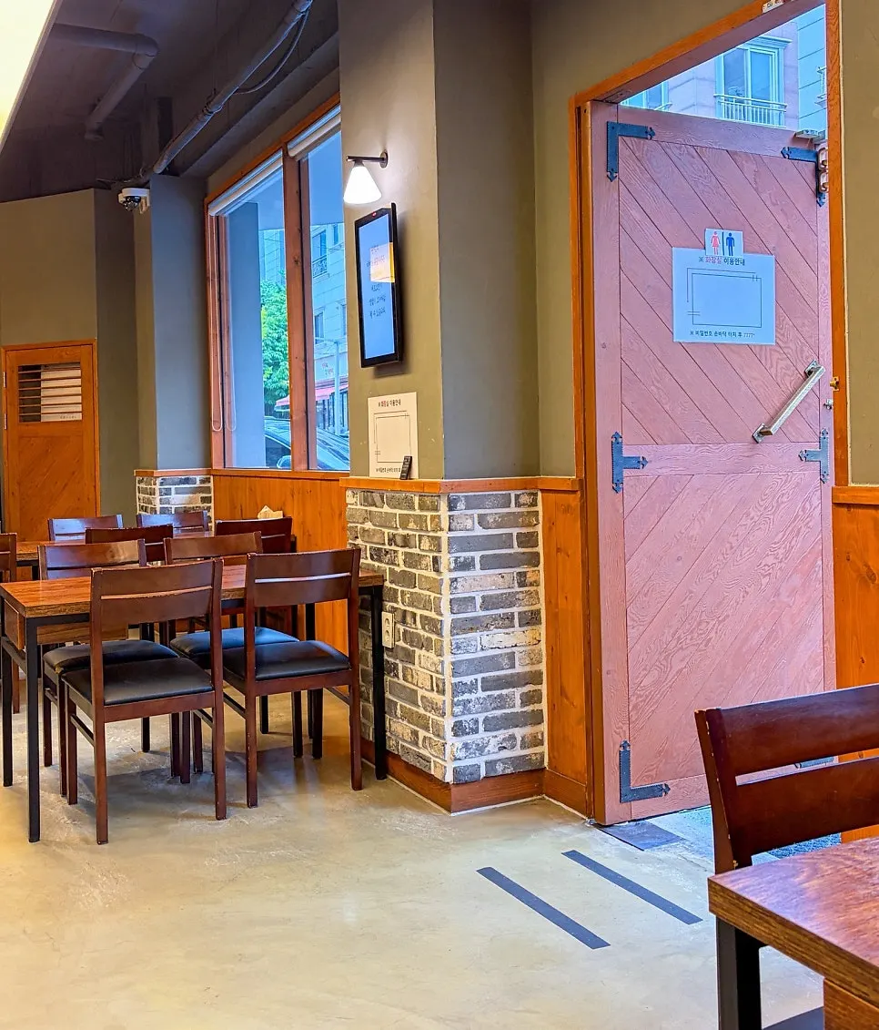 Wood-toned interior of Yongja 1 Gwanpyeong Branch