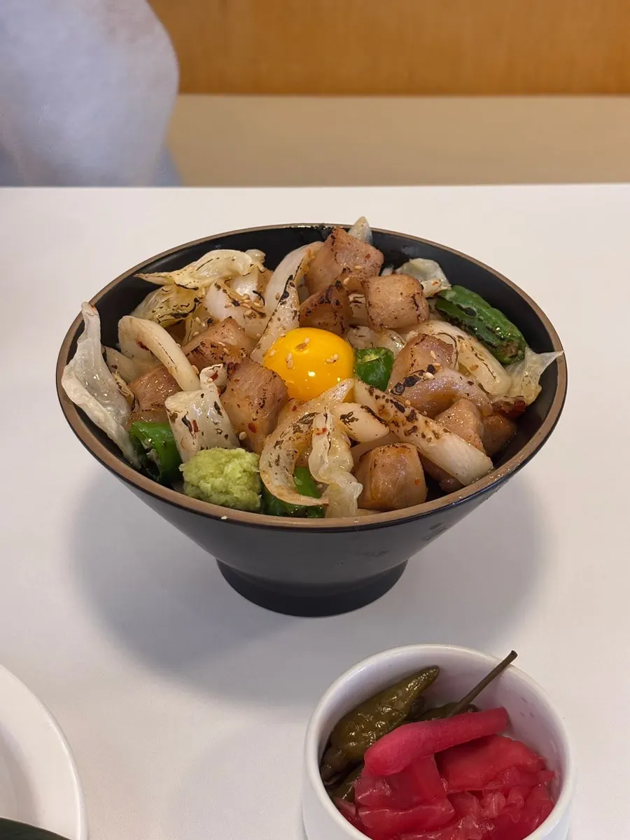 A shared salmon futomaki meal