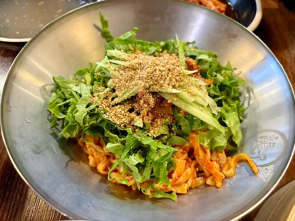Meal with kalguksu and steamed dumplings