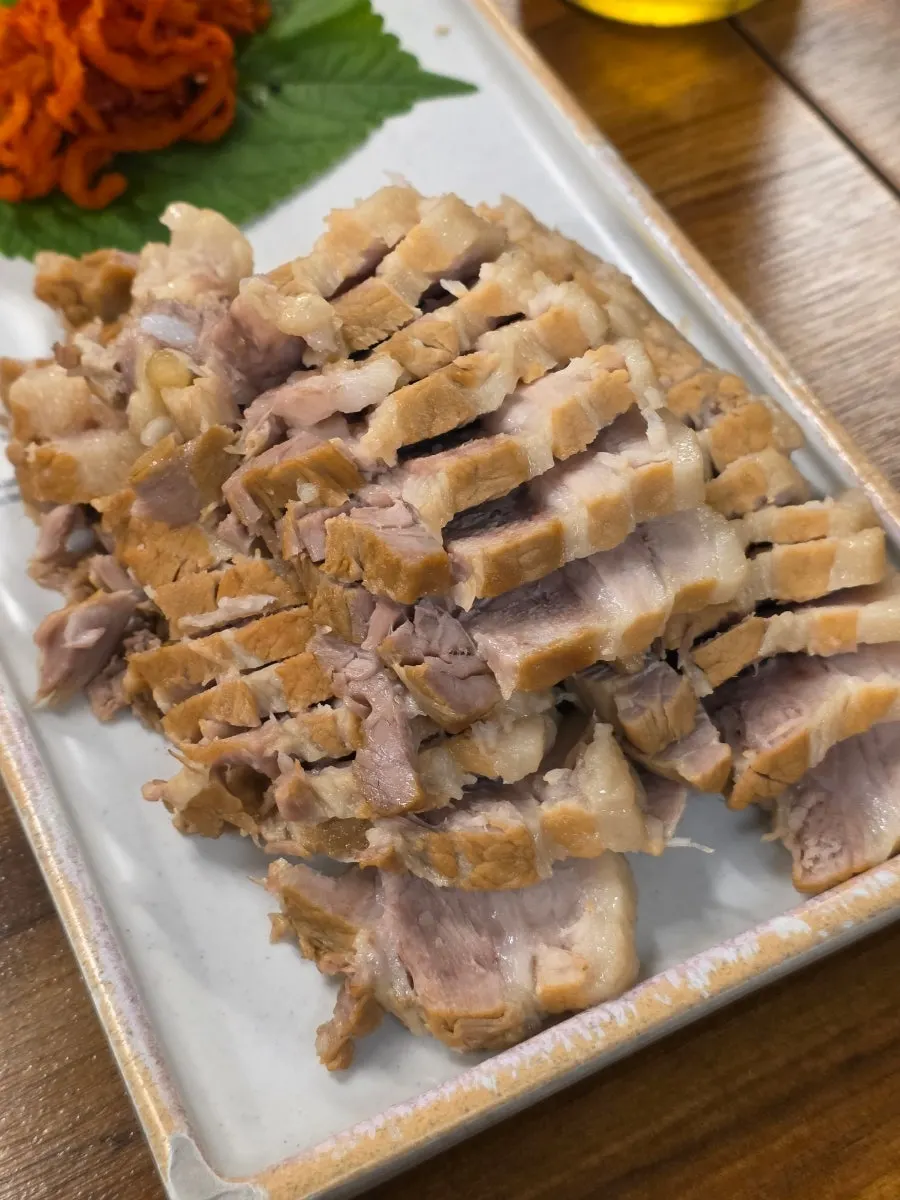 Large bossam sliced and generously served