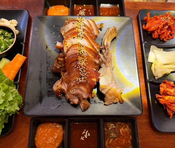 귀한족발 연신내점 족발 한상 마무리 컷