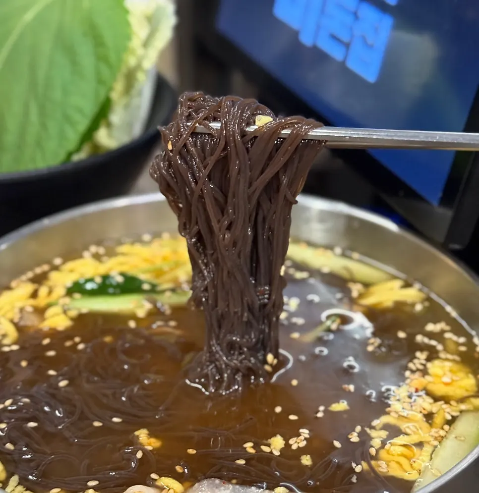 다대기가 올라간 물냉면