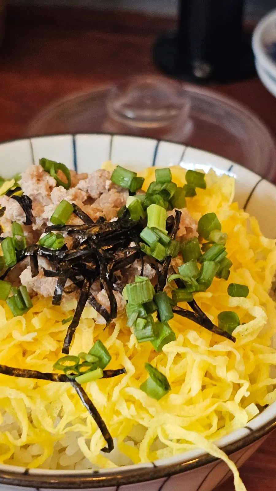 Mixing tamago-bap into the broth