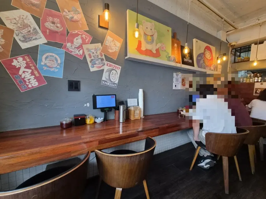 4-person table at Gyedan Ramen Ilsan Main Branch