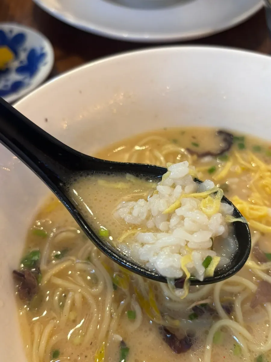 다 먹고 난 라멘 그릇