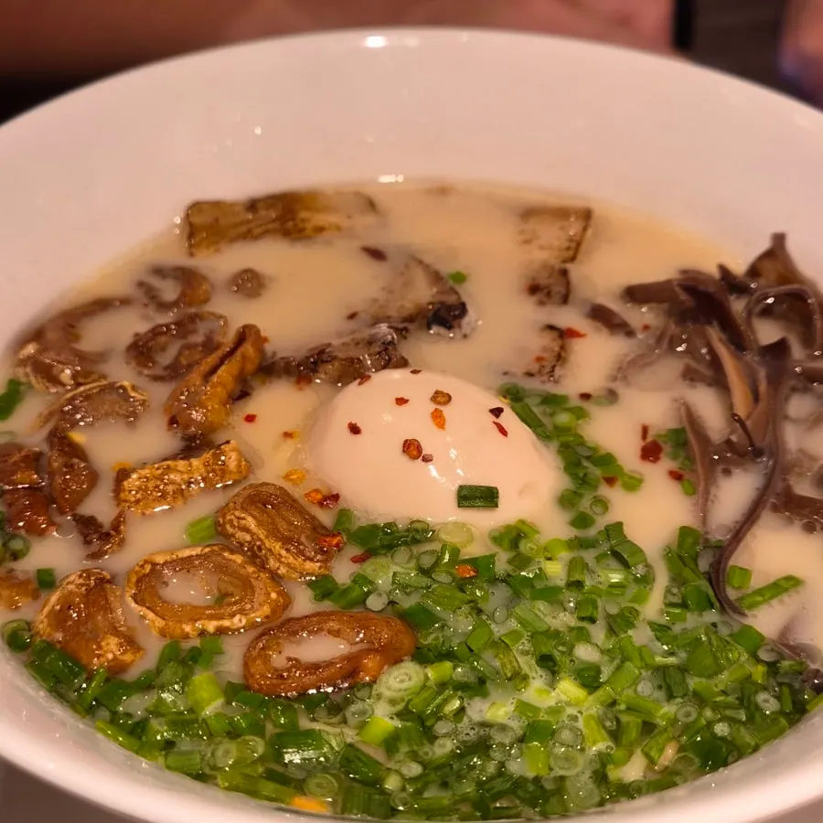 Ramen set on the table at Gyedan Ramen Mokdong Branch