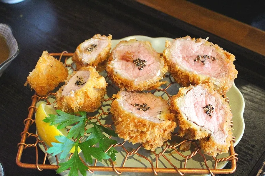 Tenderloin katsu served in 7 pieces