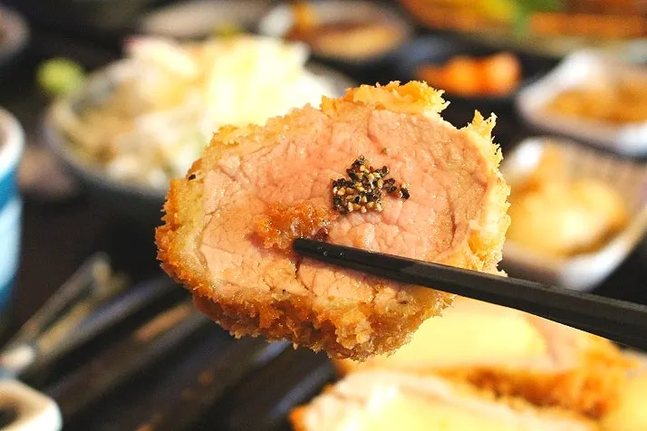 Cross-section of tenderloin katsu showing the lean meat