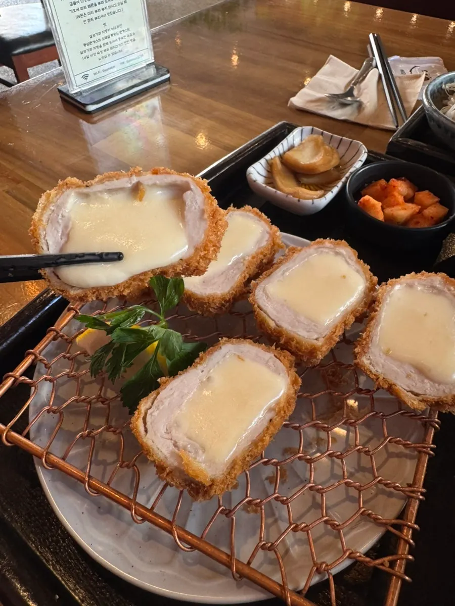 ヒマラヤピンク塩とわさび、カレーソース