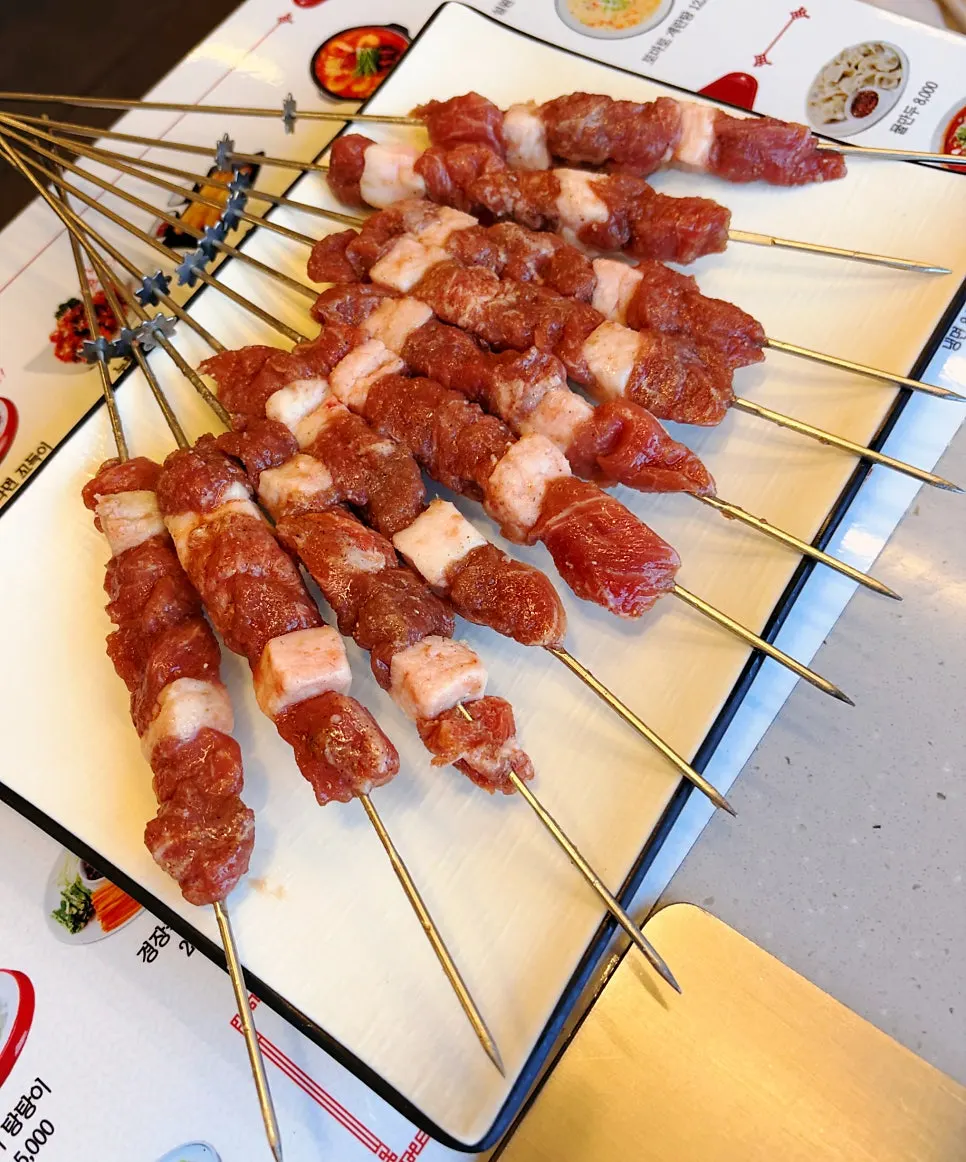 숙성 통정육 양꼬치 클로즈업