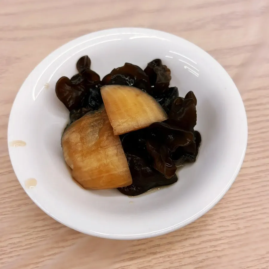 Basic side dish: tot (seaweed) salad