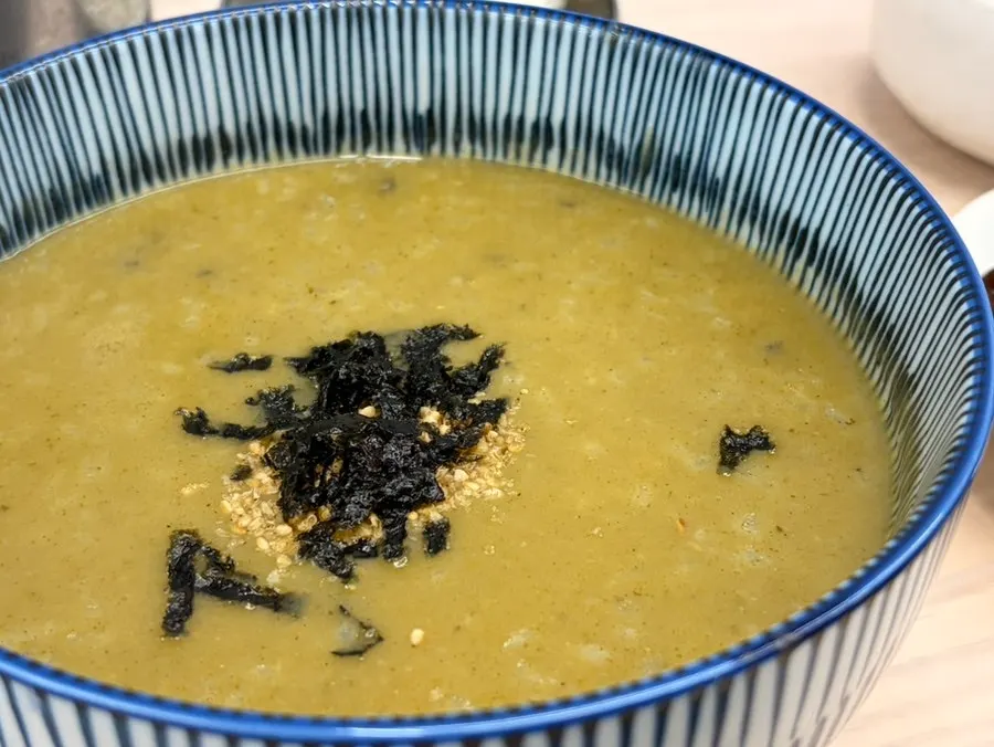 A bowl of basic abalone porridge