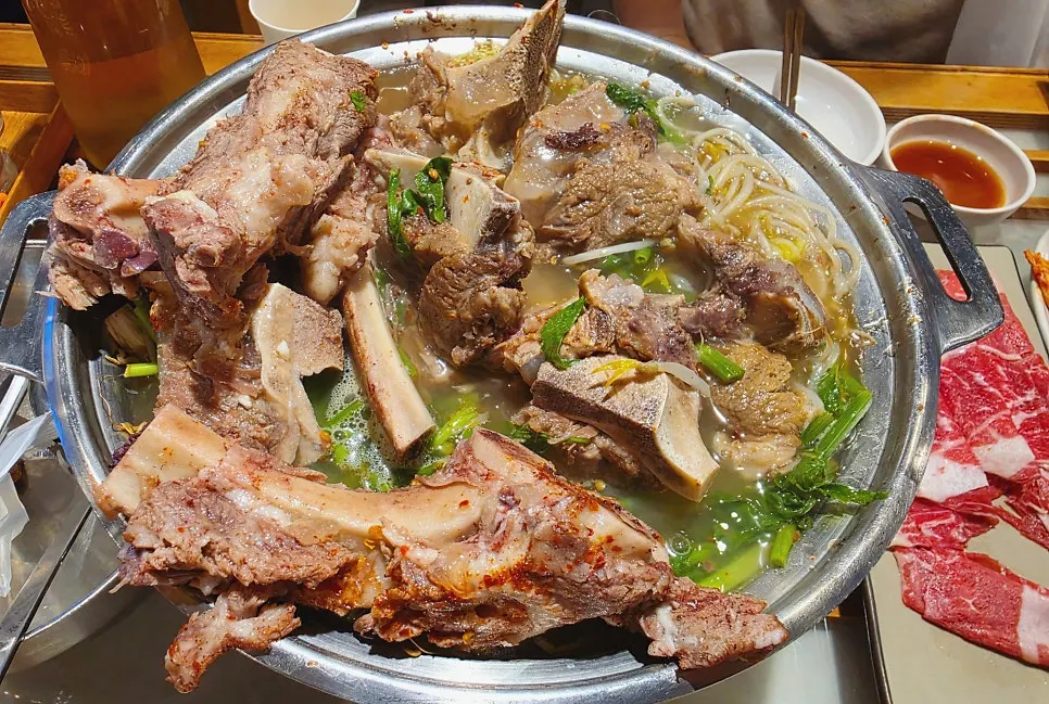 Beef short-rib hot pot broth
